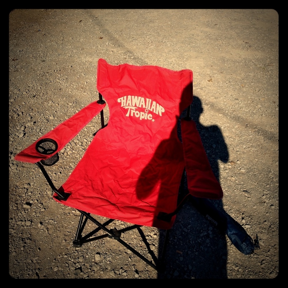 Hawaii tropic chair with dicks nmberlla